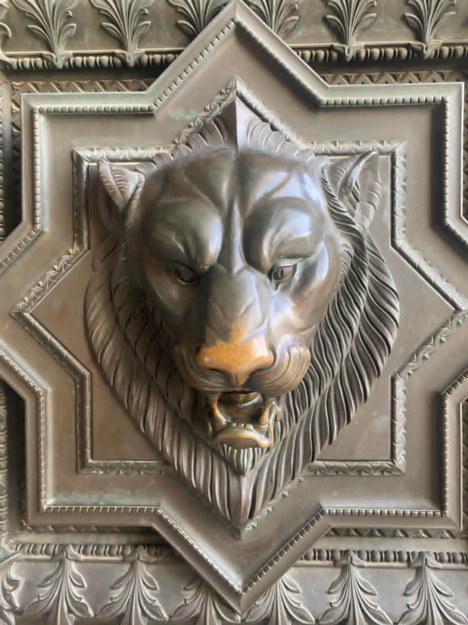 Екскурзия до Франция -  Лион и Долината на Рона за ценители – история, гастрономия, вино с включени турове и дегустации