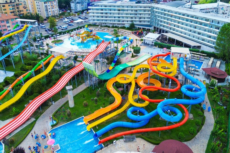 Почивка в хотел АКВА НЕВИС 2*, СЛЪНЧЕВ БРЯГ - АКВА НЕВИС ** +АКВАПАРК