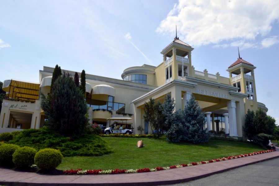 Почивка в хотел БЕЛВИЛ 4*, ДЮНИ - БЕЛВИЛ **** +ПЛАЖ +АКВАПАРК