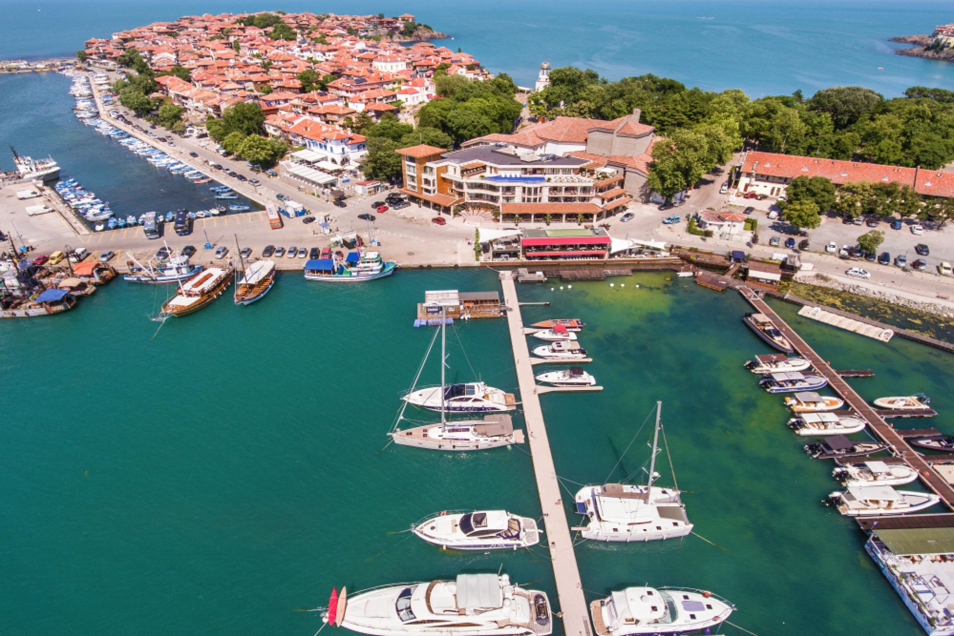 Почивка в хотел БЛУ БЕЙ ДИЗАЙН ХОТЕЛ 5*, СОЗОПОЛ - БЛУ БЕЙ ДИЗАЙН ХОТЕЛ *****