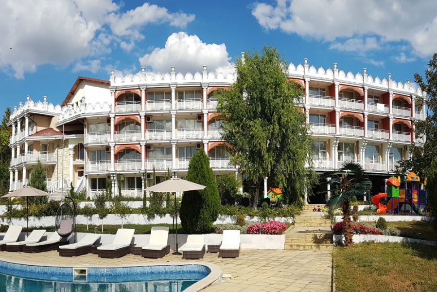 Почивка в хотел ЕЛИТ ПАЛАС И СПА 4*, БАЛЧИК - ЕЛИТ ПАЛАС И СПА ****