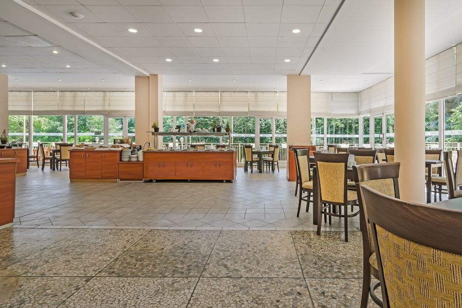 Почивка в хотел ГЛОРИЯ 3*, СВ.СВ.КОНСТАНТИН И ЕЛЕНА - ГЛОРИЯ ***