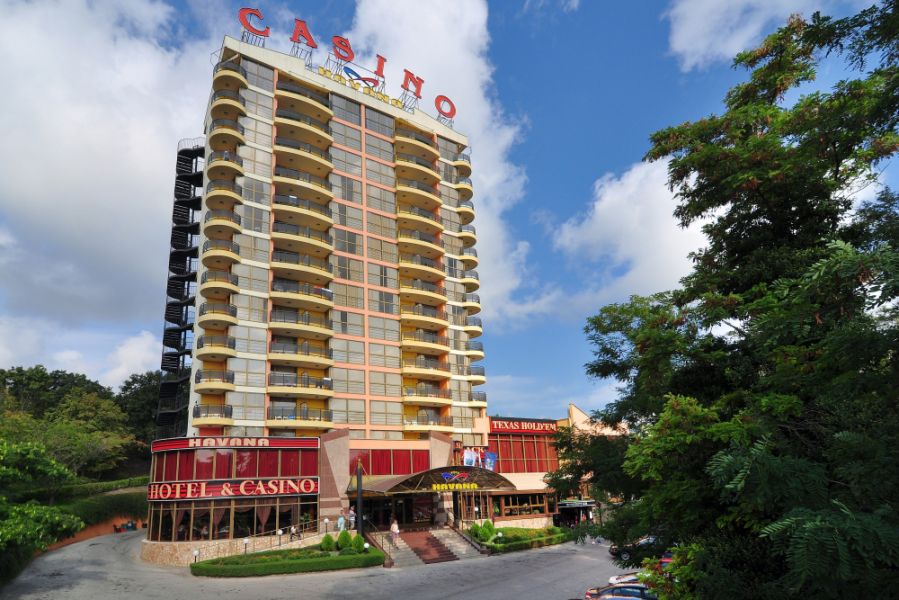 Почивка в хотел ХАВАНА 4*, ЗЛАТНИ ПЯСЪЦИ - ХАВАНА ****  BB HB