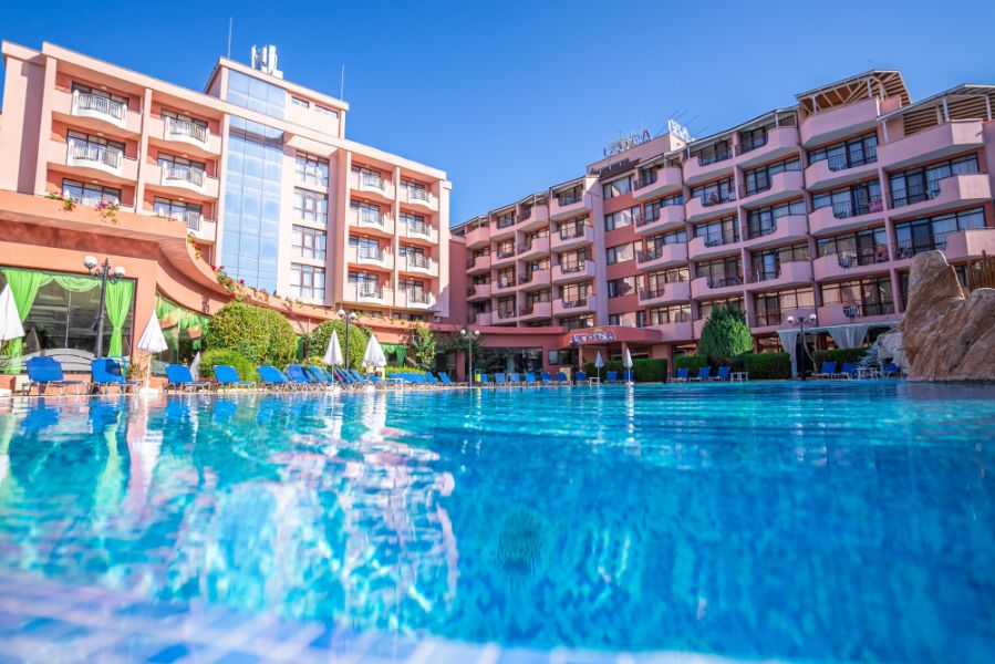 Почивка в хотел ИЗОЛА ПАРАДАЙЗ 4*, СЛЪНЧЕВ БРЯГ - ИЗОЛА ПАРАДАЙЗ ****