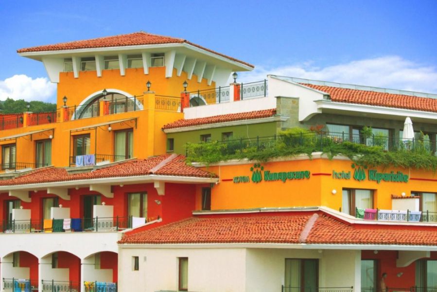 Почивка в хотел КИПАРИСИТЕ 4*, СЛЪНЧЕВ БРЯГ - КИПАРИСИТЕ ****