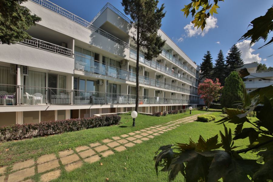 Почивка в хотел КАЛИАКРА МАРЕ 4*, АЛБЕНА - КАЛИАКРА МАРЕ **** НОЩУВКА/НОЩУВКА И ЗАКУСКА