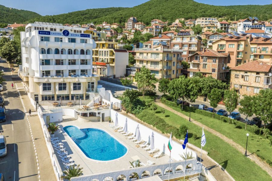 Почивка в хотел ЛАГУНА СПА 4*, СВЕТИ ВЛАС - ЛАГУНА СПА ****