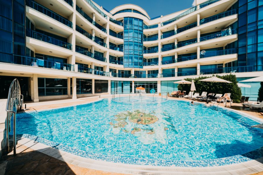 Почивка в хотел МАРИНА ХОЛИДЕЙ КЛУБ 4*, ПОМОРИЕ - МАРИНА ХОЛИДЕЙ КЛУБ ****