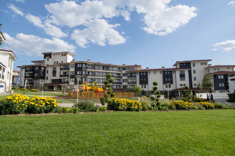 Почивка в хотел НЕВИС РИЗОРТ 2*, СЛЪНЧЕВ БРЯГ - НЕВИС РИЗОРТ ** +АКВАПАРК +ПЛАЖ