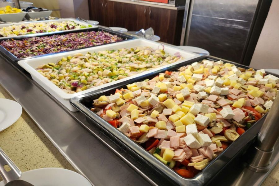 Почивка в хотел МОРЕТО 2*, ОБЗОР - МОРЕТО ** +ПЛАЖ