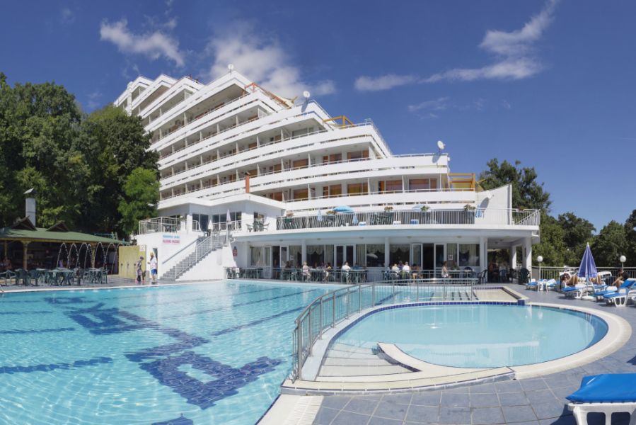 Почивка в хотел ПЛИСКА 3*, ЗЛАТНИ ПЯСЪЦИ - ПЛИСКА *** ALL INCLUSIVE 2026