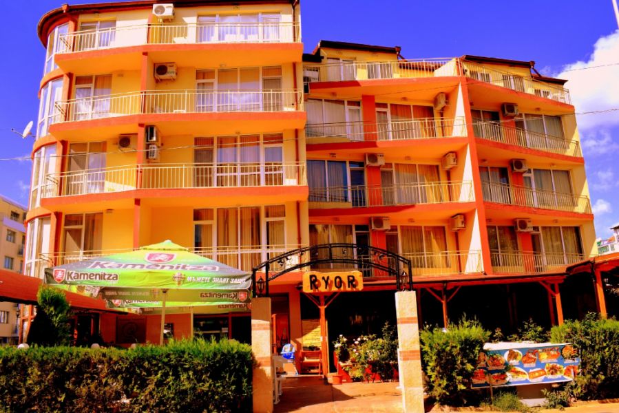 Почивка в хотел РИОР 2*, СЛЪНЧЕВ БРЯГ - РИОР *** BO