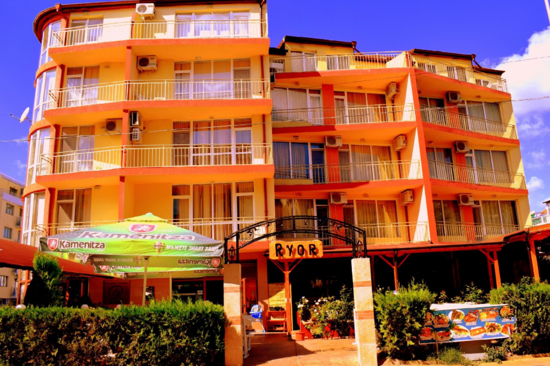 Почивка в хотел РИОР 2*, СЛЪНЧЕВ БРЯГ - РИОР *** BB