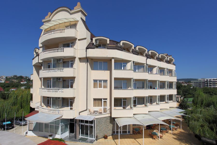 Почивка в хотел АВРОРА КОМПЛЕКС 3*, СВ.СВ.КОНСТАНТИН И ЕЛЕНА - АВРОРА КОМПЛЕКС ***