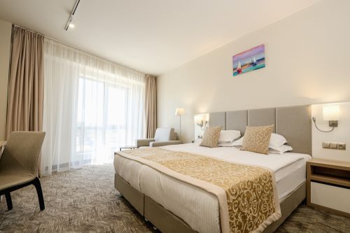 ЛАГУНА ПАРК СЪНРАЙЗ