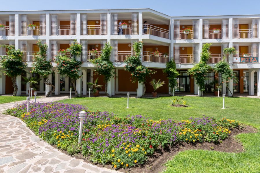 Почивка в хотел НЕСЕБЪР БИЙЧ 4*, СЛЪНЧЕВ БРЯГ - НЕСЕБЪР БИЙЧ ****