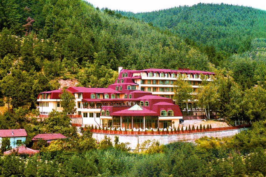 Почивка в хотел СПА ХОТЕЛ ОЛИМП 4*, ВЕЛИНГРАД - СПА ХОТЕЛ ОЛИМП **** ПРОЛЕТНА ВАКАНЦИЯ