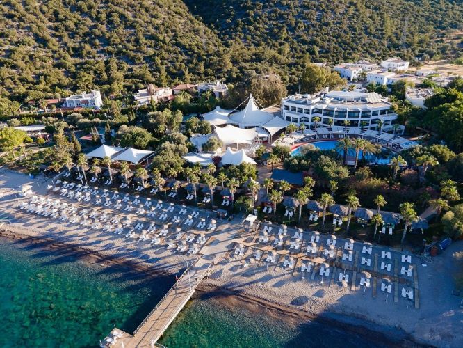 LATANYA PARK BEACH RESORT